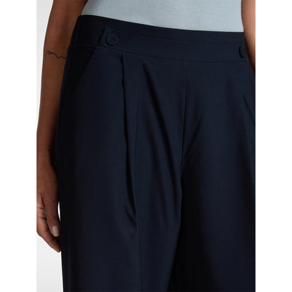 Pantaloni ampi con pieghe