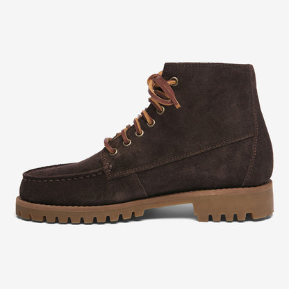 Anfibio in camoscio marrone