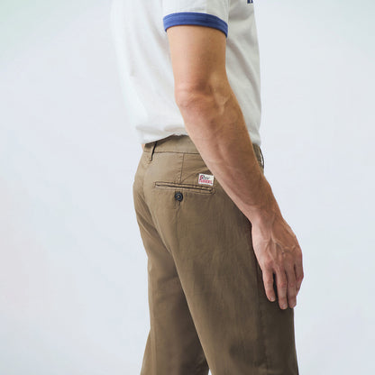Pantalone chino marrone