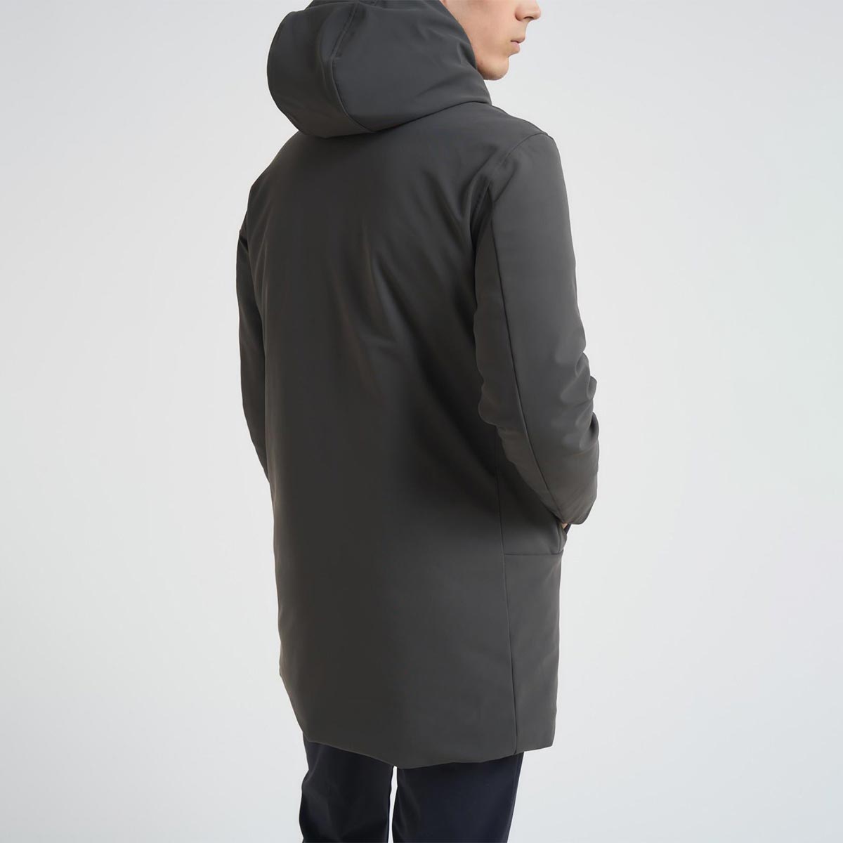 Parka tessuto tecnico con cappuccio