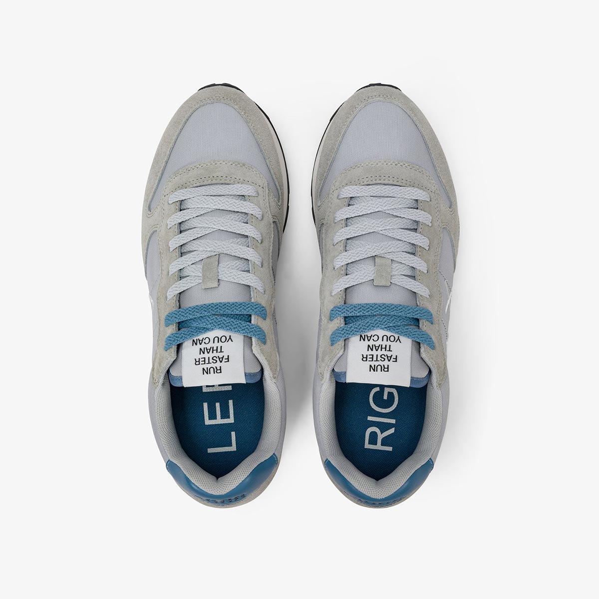 Sneaker in tessuto e camoscio grigio chiaro