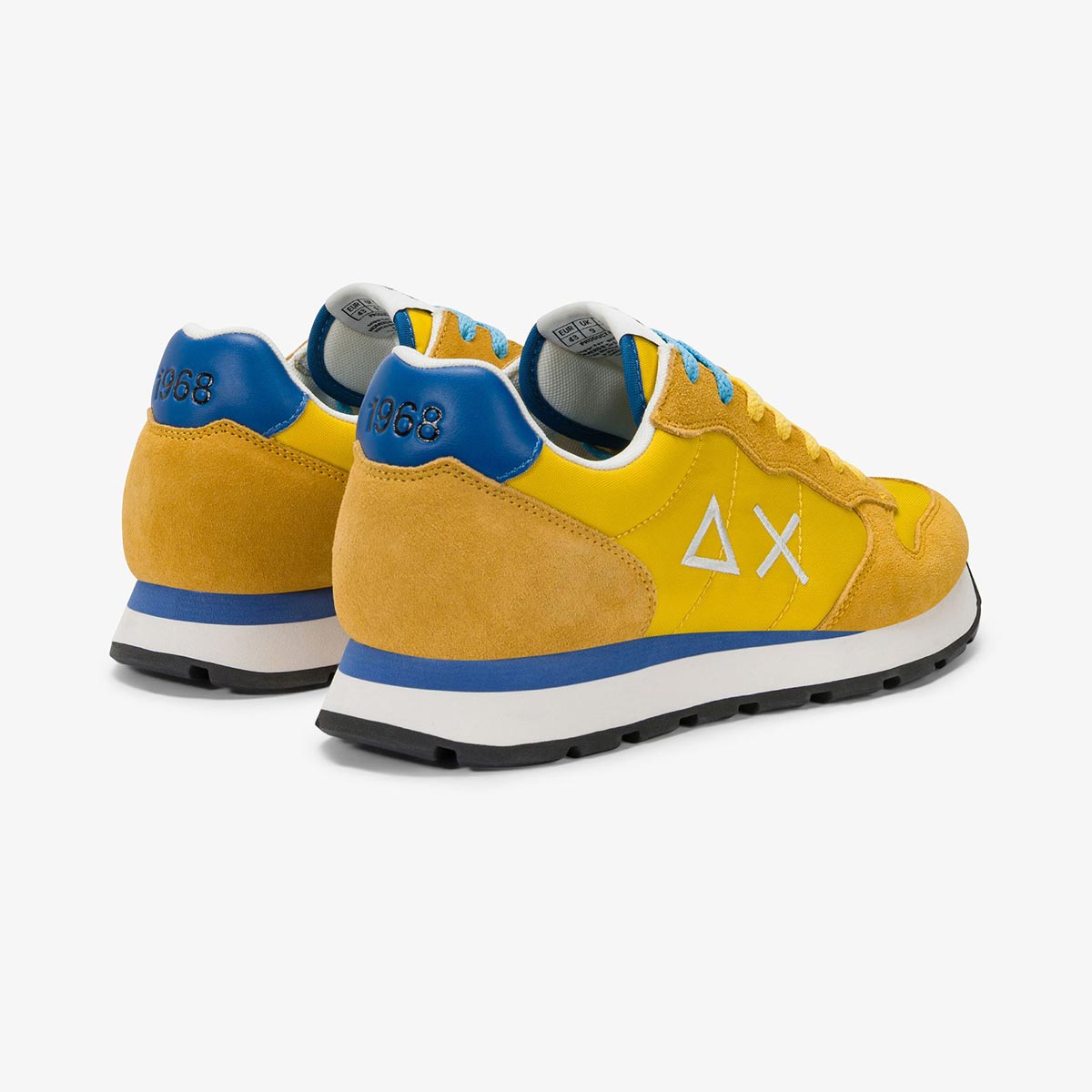 Sneaker in tessuto e camoscio giallo
