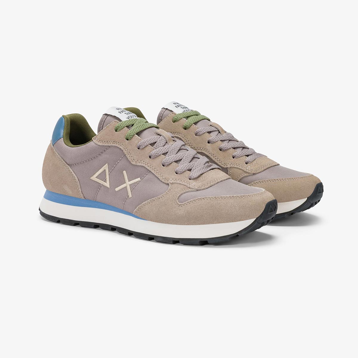 Sneaker in tessuto e camoscio stone
