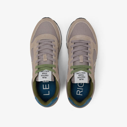 Sneaker in tessuto e camoscio stone