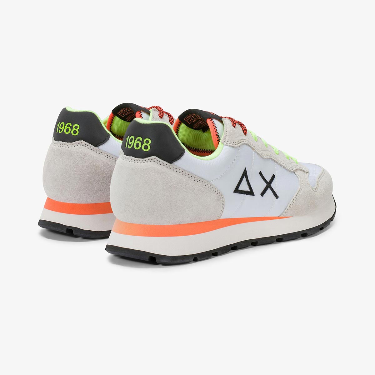 Sneaker bianca fluo