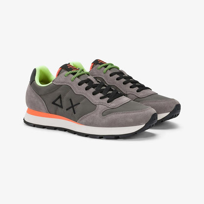 Sneaker grigia fluo