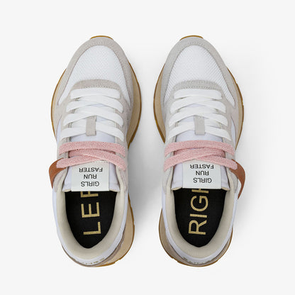 Sneaker vintage in suede bianca