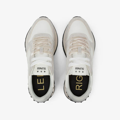 Sneakers in pelle con borchie