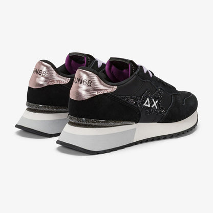 Sneakers glitter in suede