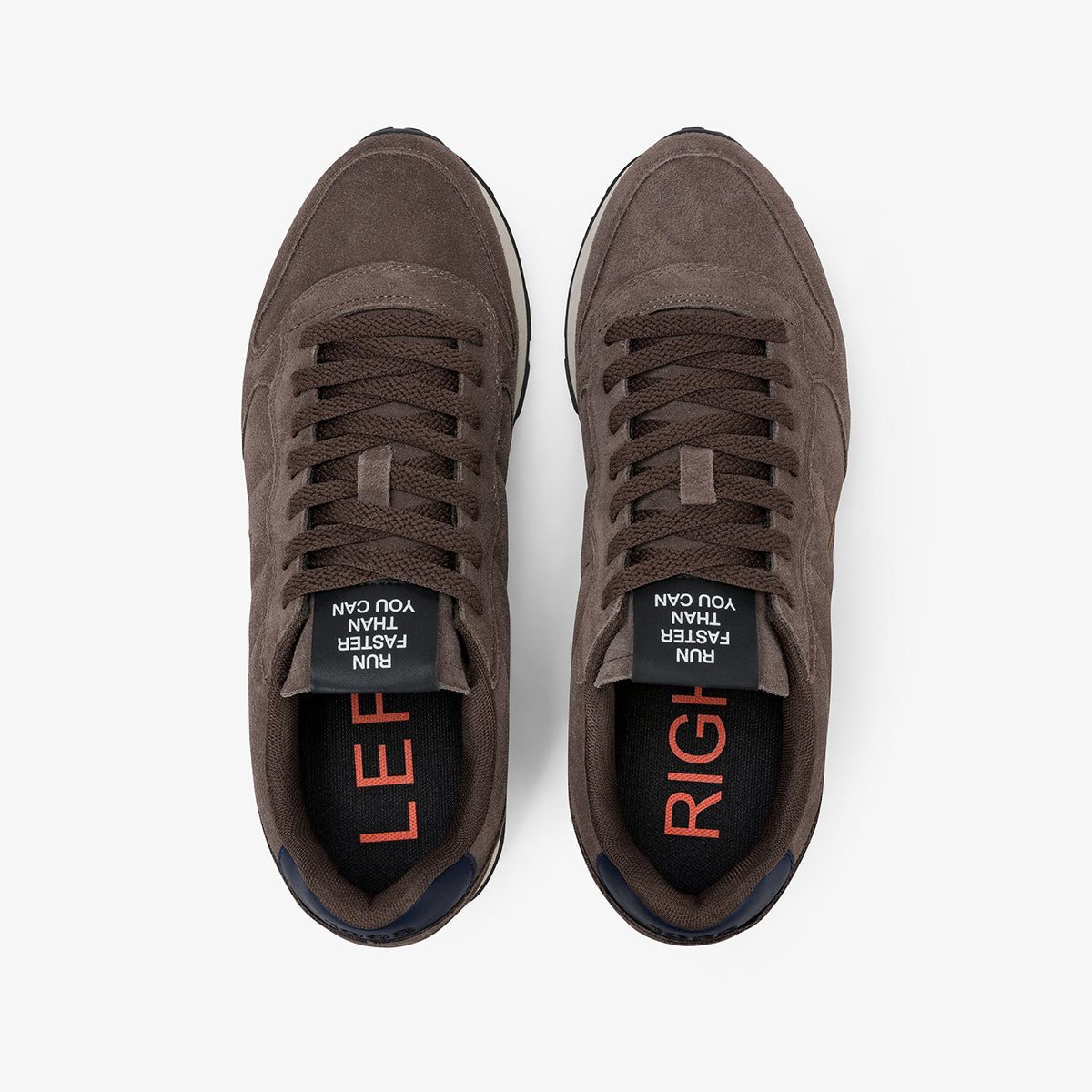 Sneaker in tessuto e camoscio marrone