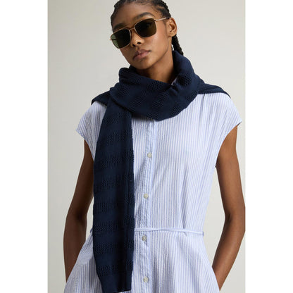 Vestito lungo goffrato a righe
