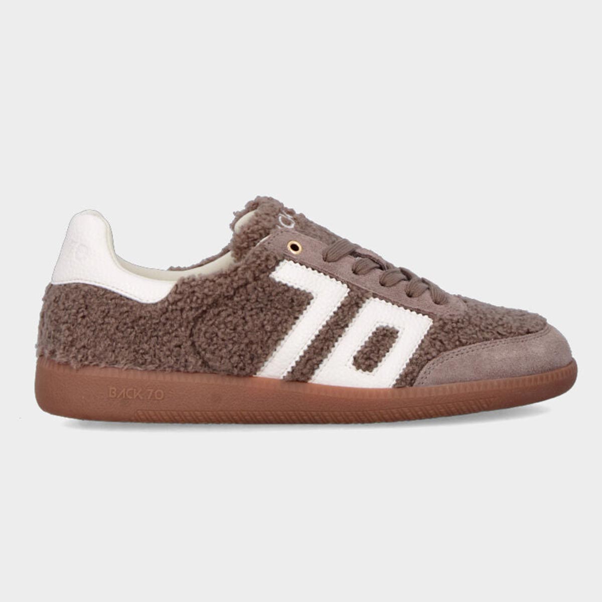 Sneaker in teddy