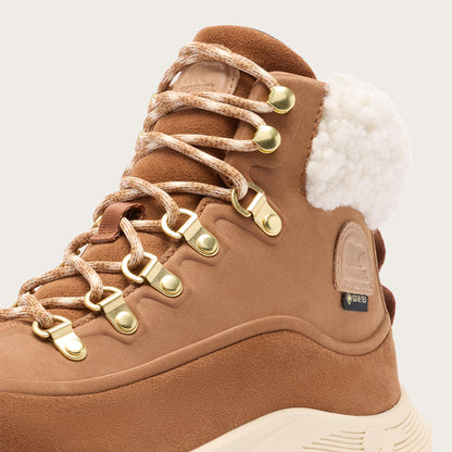 Scarponcini scamosciati in Gore-Tex