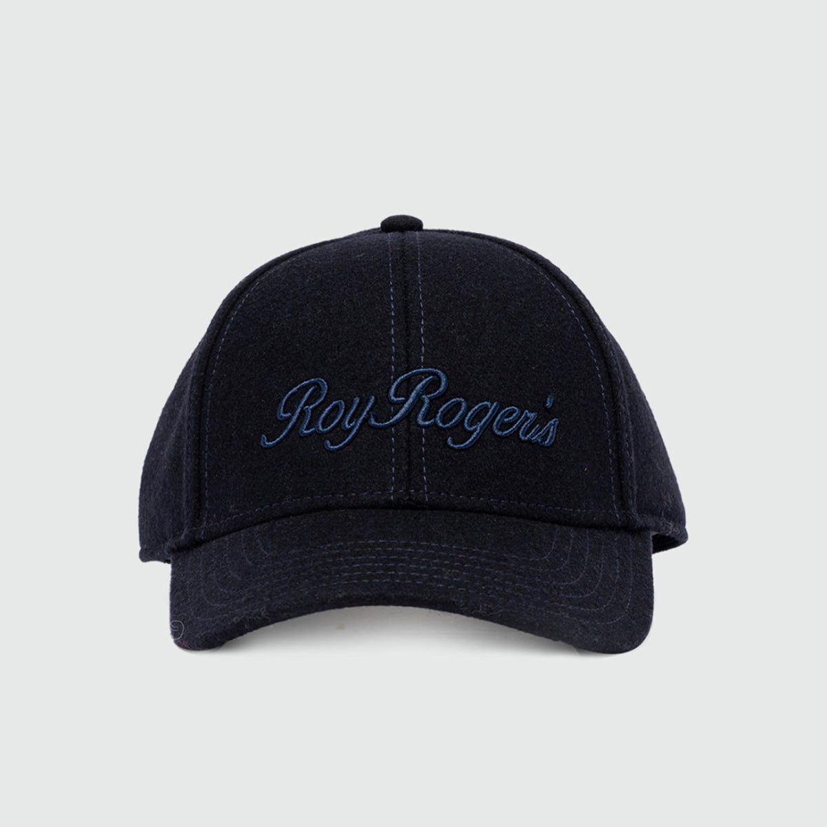 Cappello con visiera in lana