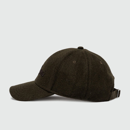 Cappello con visiera in lana verde