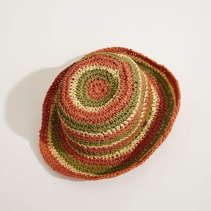 Cappello a pescatore in paglia