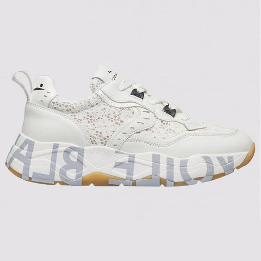 Sneaker in pelle con pizzo