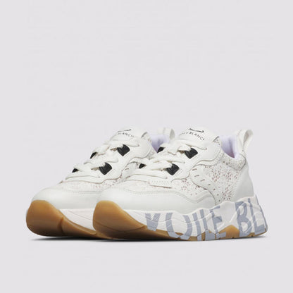 Sneaker in pelle con pizzo