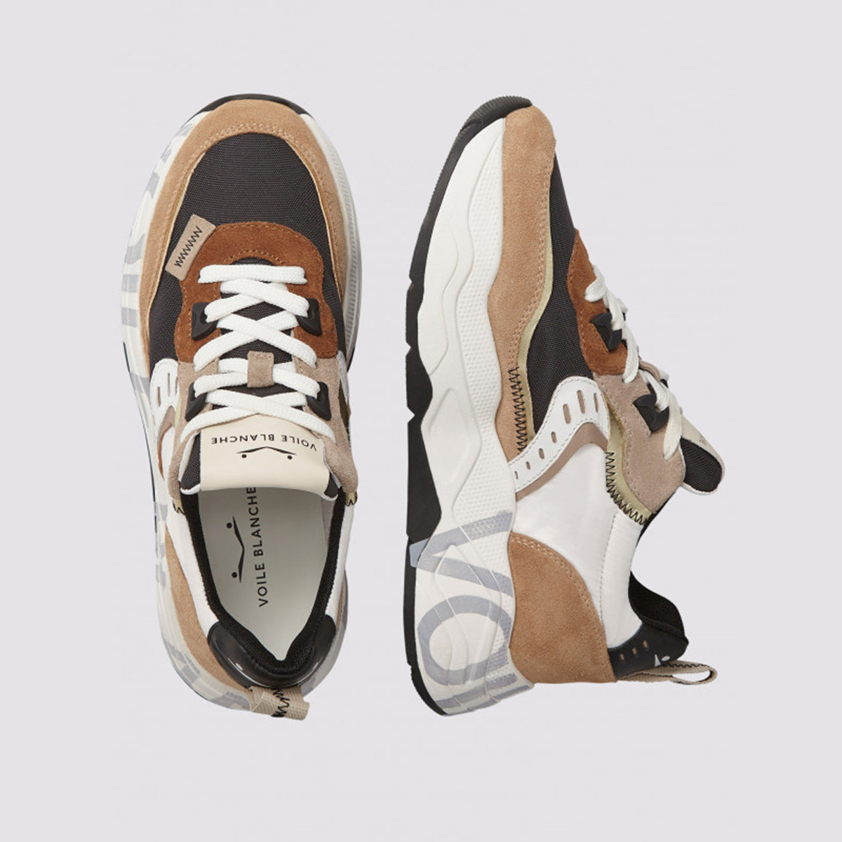 Sneaker in pelle e tessuto