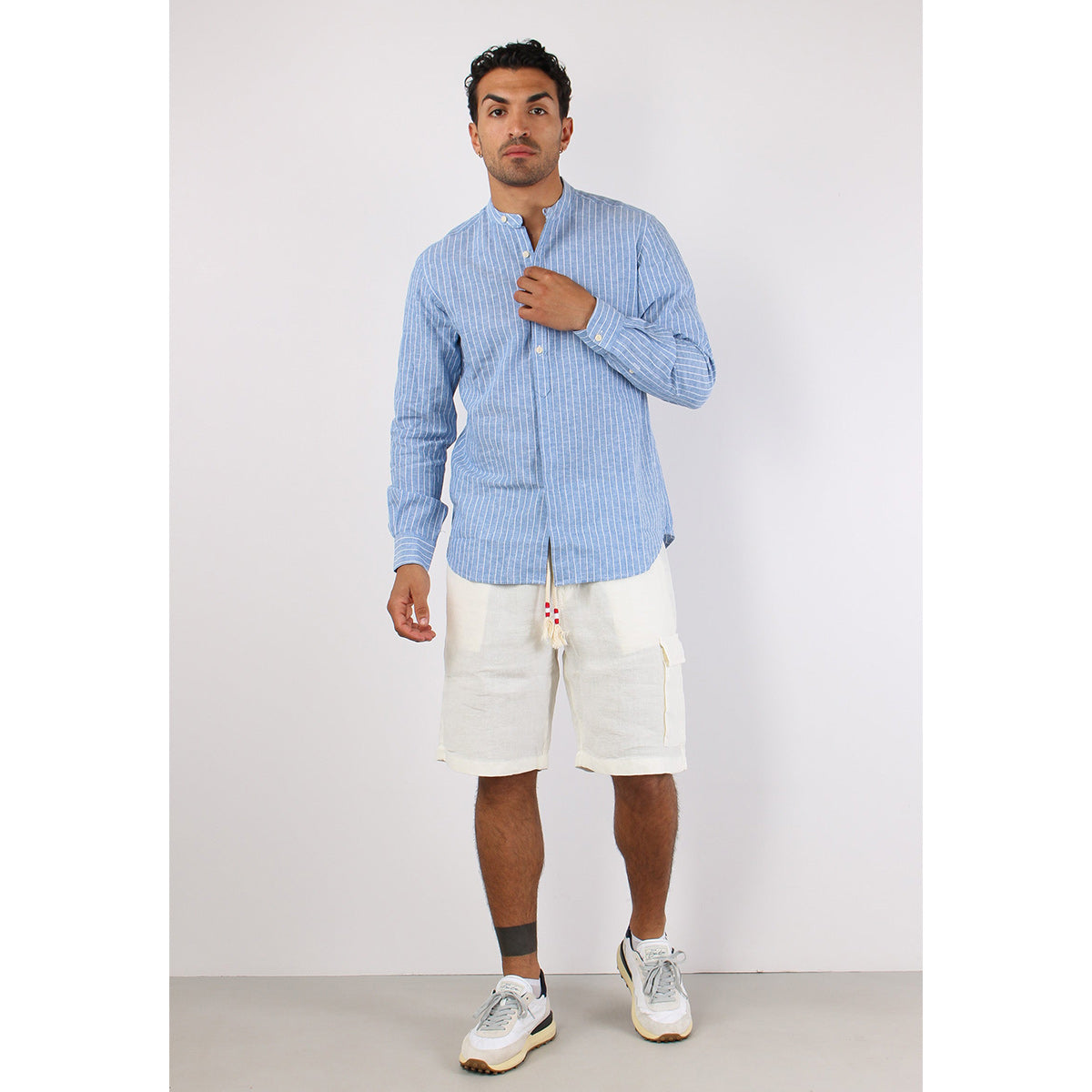 Camicia coreana in lino a righe