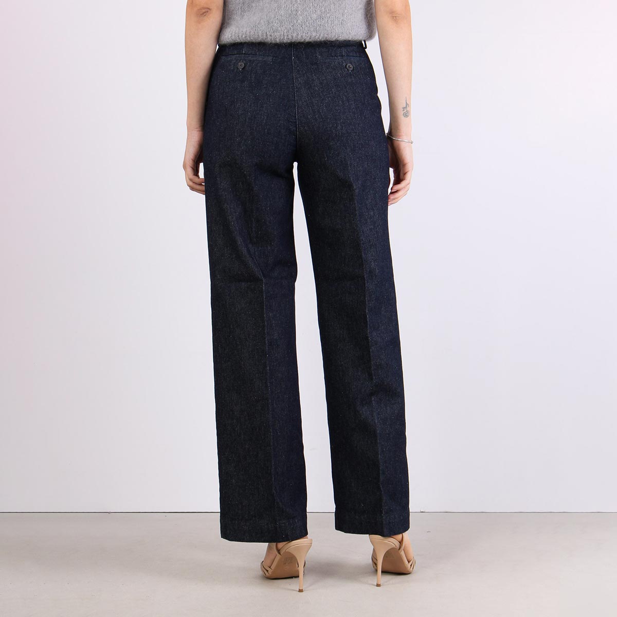 Jeans con tasche chinos