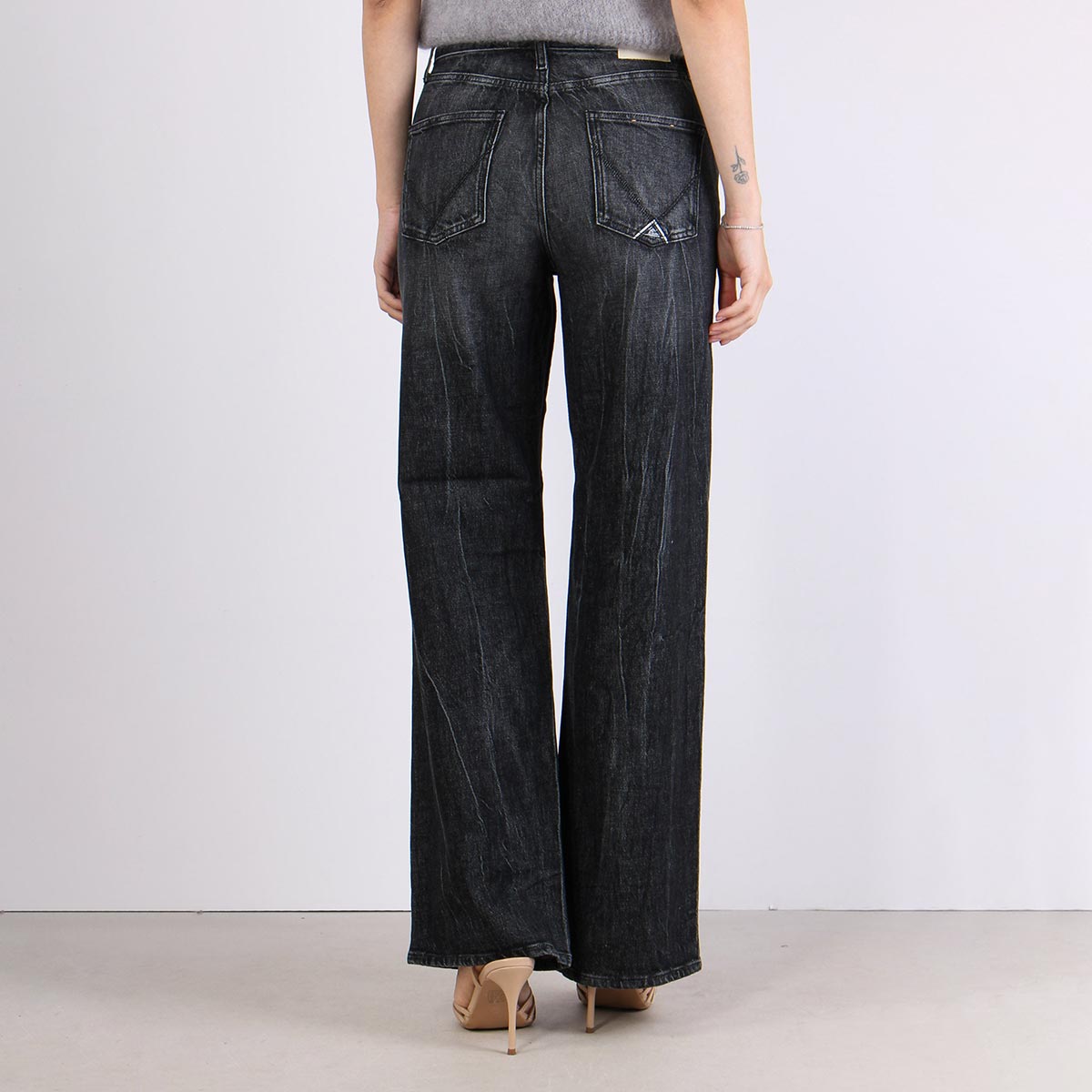 Jeans stone wash