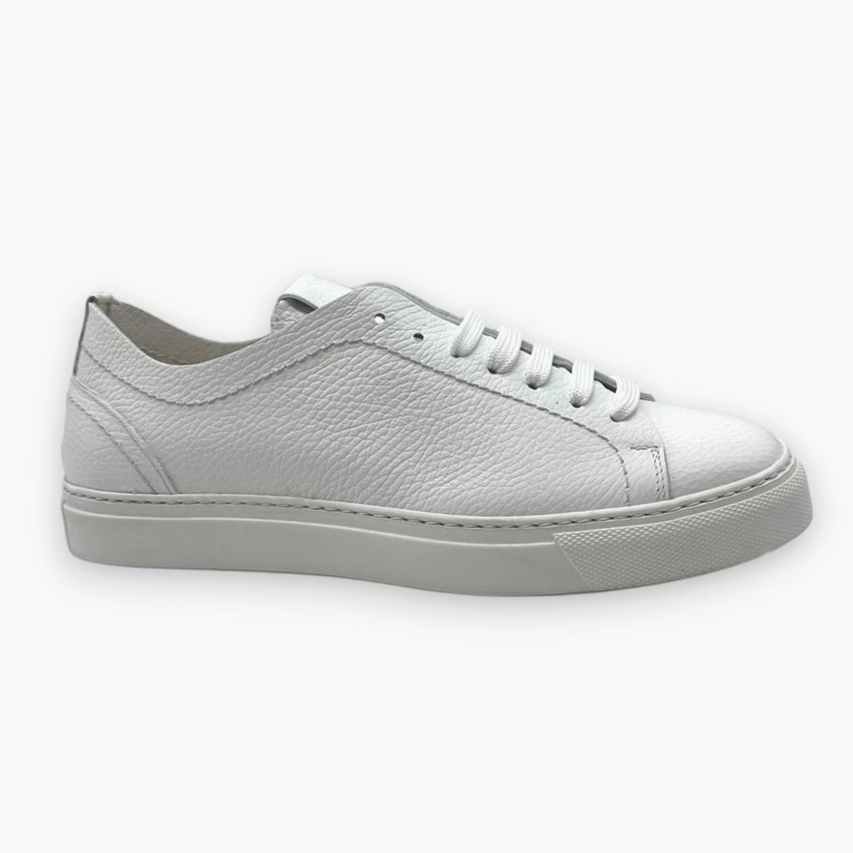 Scarpa allacciata in pelle