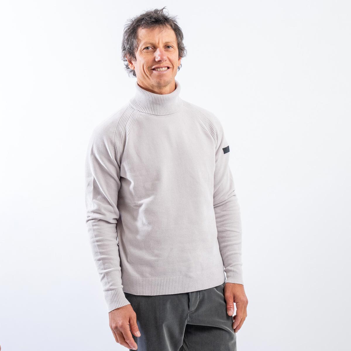 Maglione a collo alto effetto ciniglia