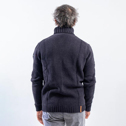 Maglione a collo alto