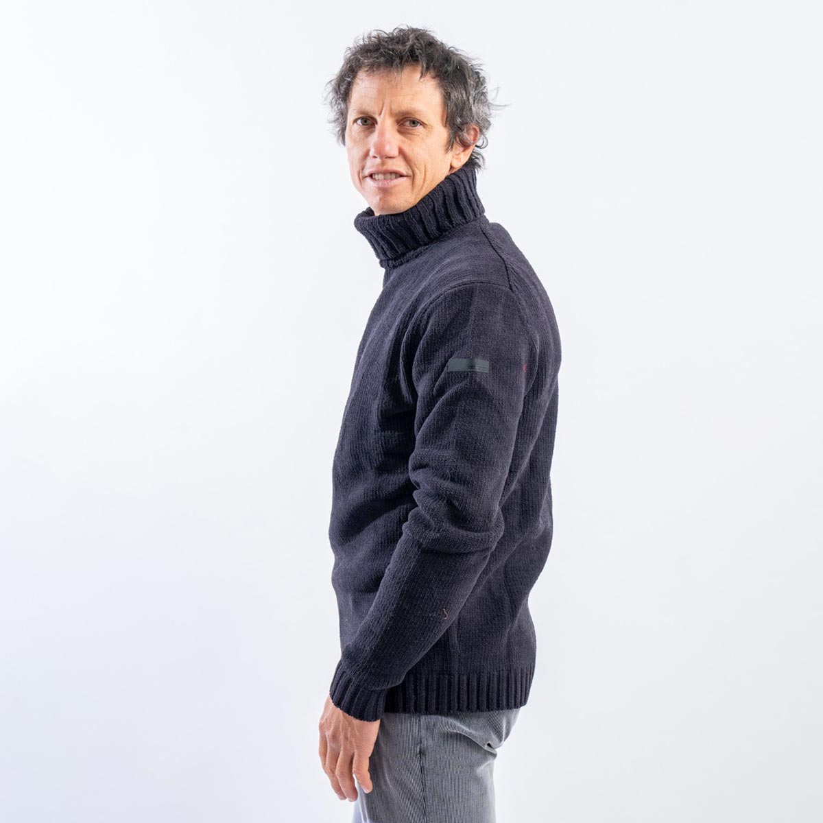 Maglione a collo alto