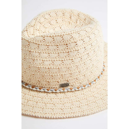 Cappello bianco in pizzo