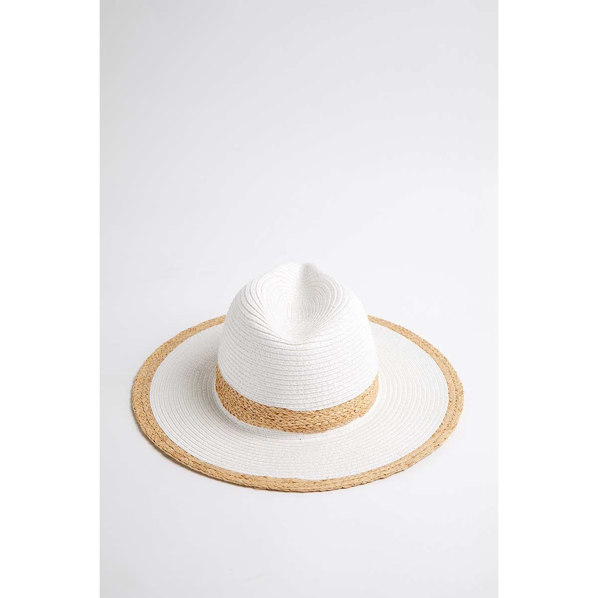 Cappello bianco e beige